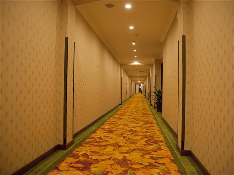 Greentree Inn Heilongjiang Harbin Zhongyang Street Business Hotel Exteriör bild