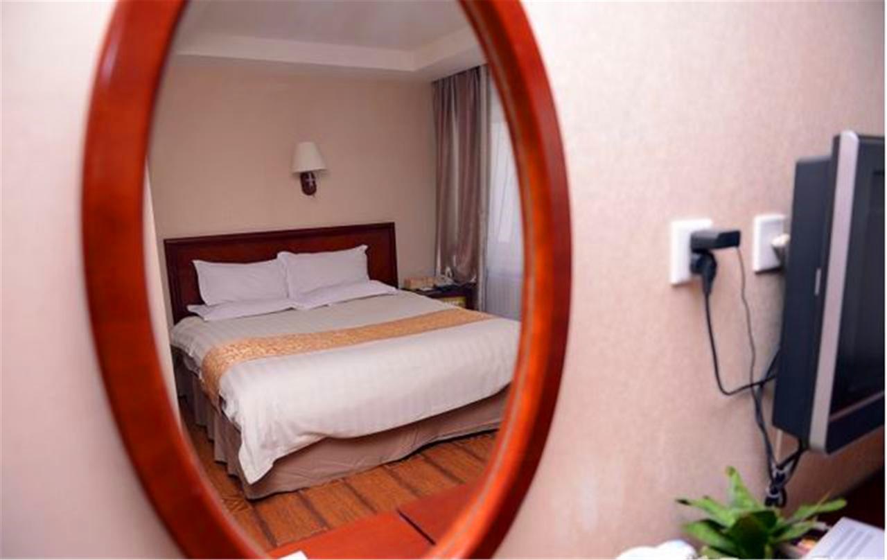 Greentree Inn Heilongjiang Harbin Zhongyang Street Business Hotel Exteriör bild